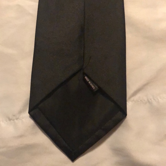 Classic black tie - Picture 3 of 4